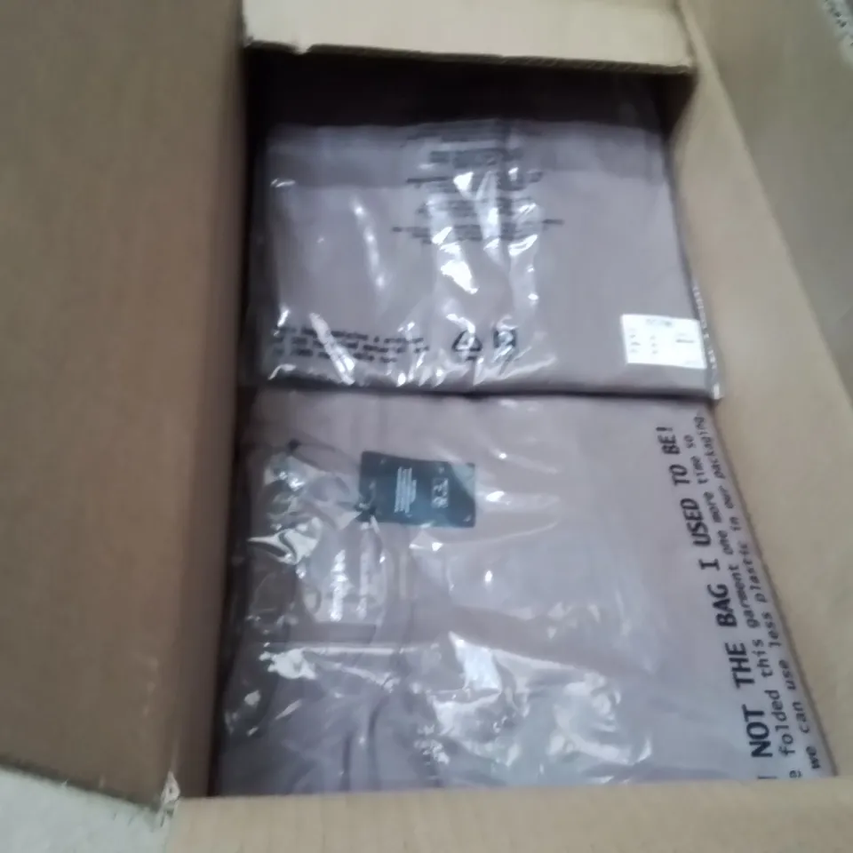 BOXED BRAND NEW APPROXIMATELY 21 SIMPLY BE ACTIVE SPORTS TOP MOCHA SIZE 24