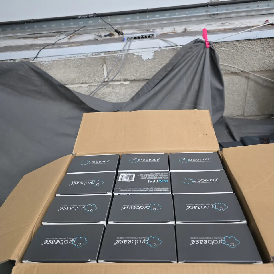 GRABEASE 3-IN-1 CUP BABY FEEDING SET – 24-PACK, BLUE