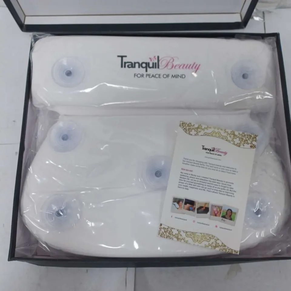 BOXED TRANQUILBEAUTY BATH SPA PILLOW IN WHITE