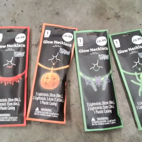 PALLET CONTAINING A LARGE QUANTITY OF HALLOWEEN GLOW UP NECKLACES