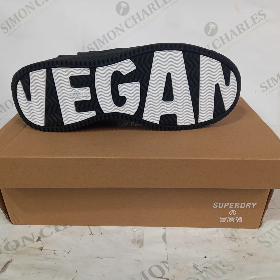 BOXED PAIR OF SUPERDRY SHOES IN BLACK UK SIZE 5