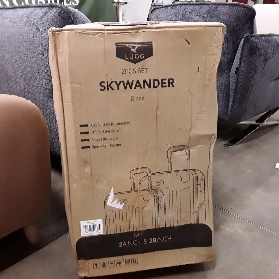 BOXED LUGG 2 PIECE SET SKYWANDER SUITCASES - BLACK