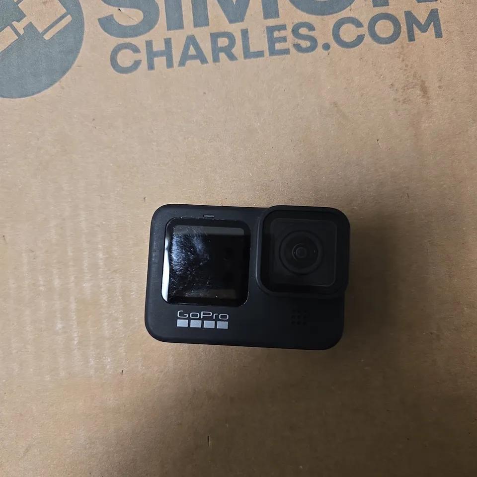 GOPRO HERO9 BLACK ACTION CAMERA WITH CARRY CASE AND ACCESSORIES