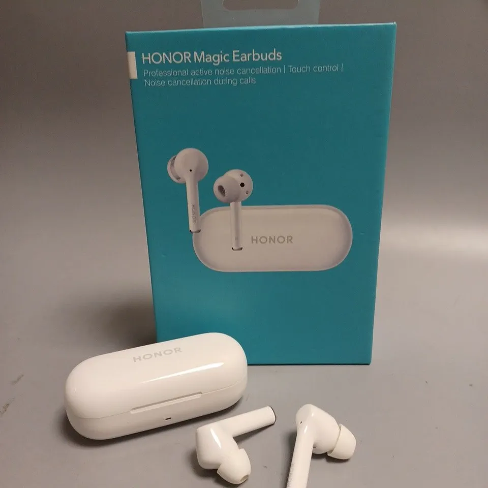BOXED HONOR MAGIC WIRELESS EARPHONES 