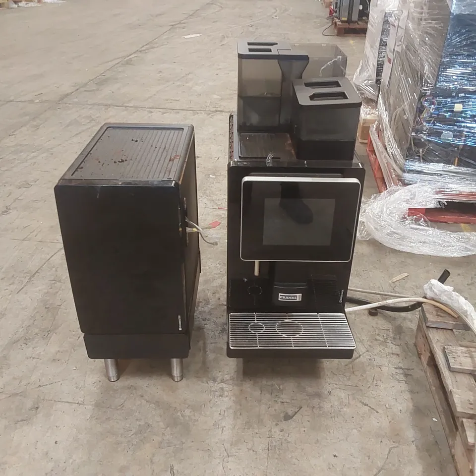FRANKE A600 COMMERCIAL COFFEE MACHINE WITH MILK CHILLER (2 ITEMS)