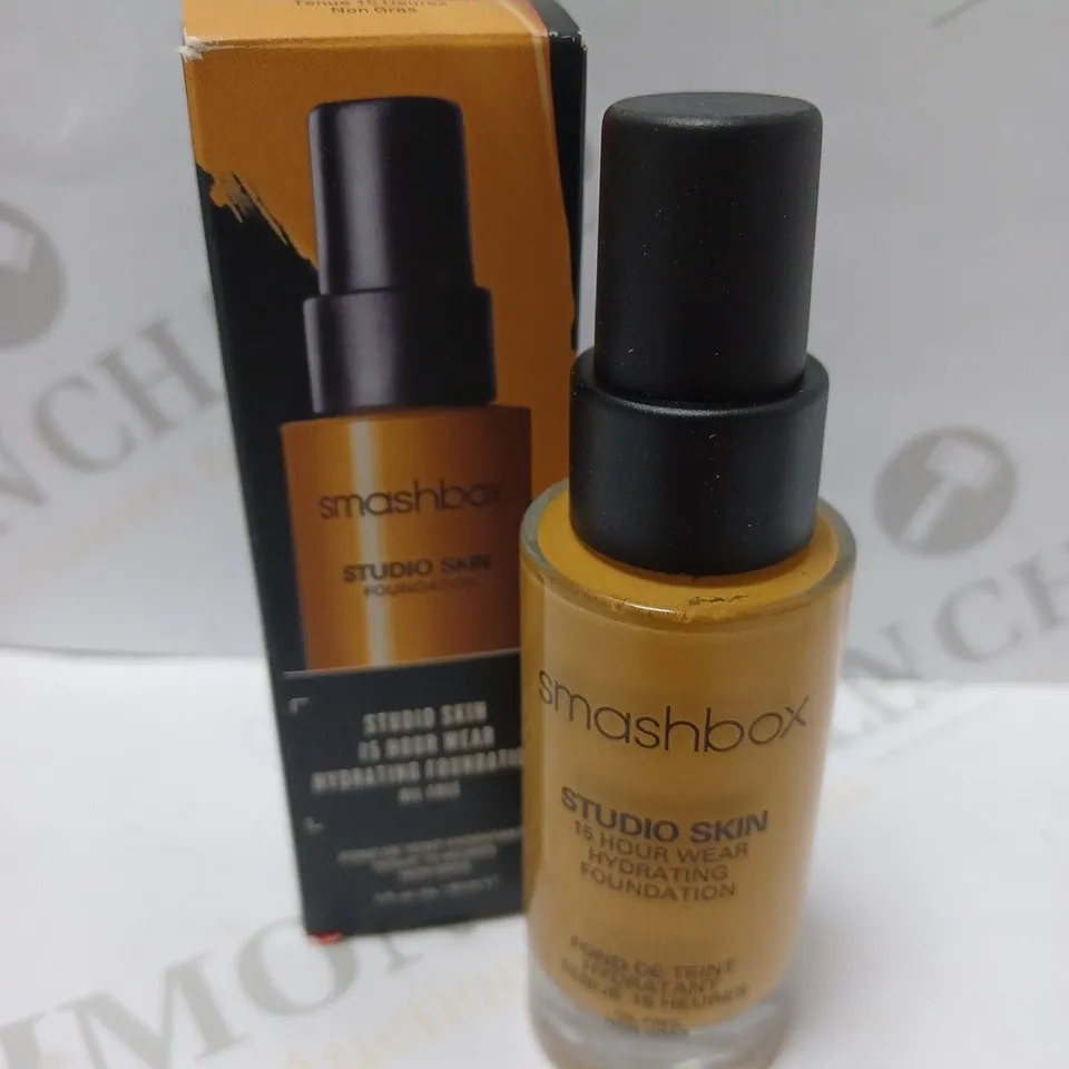 SMASHBOX STUDIO SKIN 15 HR WEAR HYDRATING FOUNDATION 30ML - #3.15 