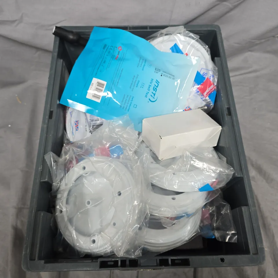 APPROXIMATELY 15 ASSORTED HOUSEHOLD ITEMS TO INCLUDE NOTEBOOKS , DRILL BITS , ETC 