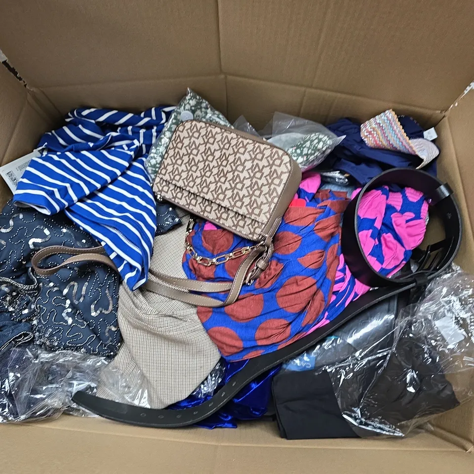 LARGE BOX OF APPROXIMATELY 20 ASSORTED CLOTHING ITEMS IN VARIOUS SIZES, STYLES AND COLOUR 
