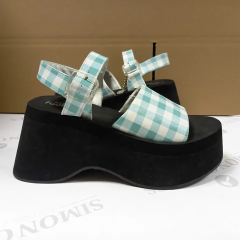 KOI BLACK/GREEN CHECK DETAILED VEGAN PLATFORM SANDALS