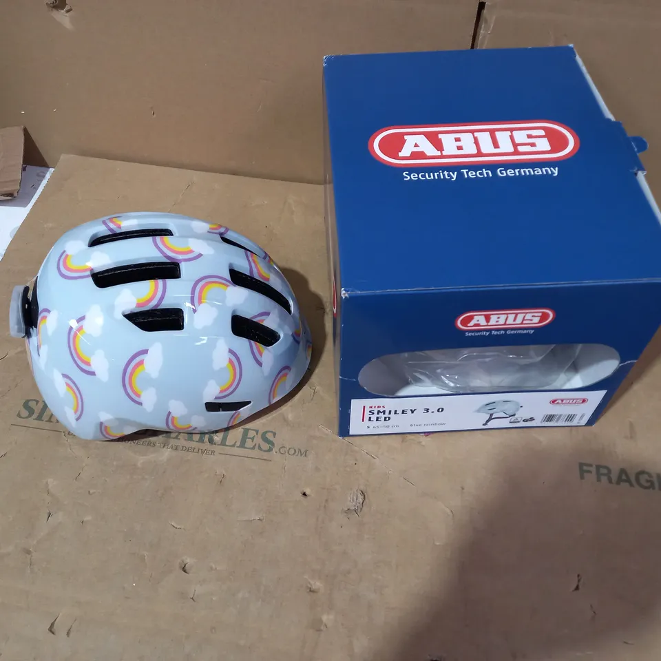 BOXED ABUS KIDS SMILEY 3.0 LED HELMET - S