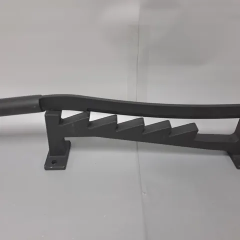 BOXED WALL MOUNTED FIREWOOD SPLITTER