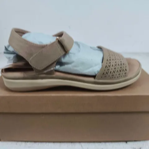 BOXED PAIR OF JO & JOE'S WOMEN'S BROWN PERFORATED STRAP SANDALS - SIZE 5