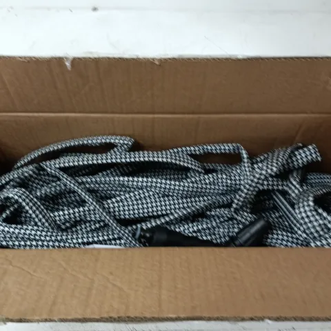 BERNINI PATTERNED HYDROHOSE BLACK