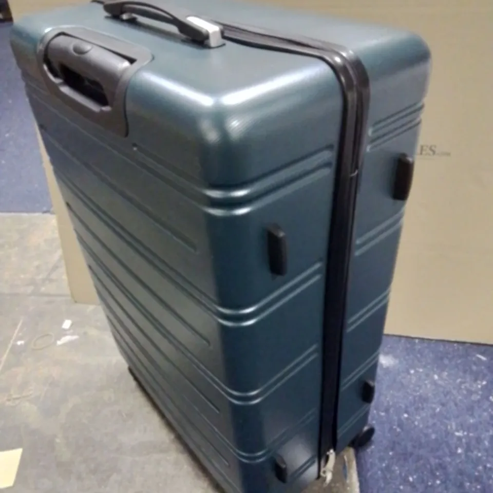 LISBON LARGE SUITCASE IN GREEN RRP £69.96