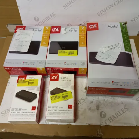 LOT OF APPROX. 5 ASSORTED ONE-FOR-ALL PRODUCTS TO INCLUDE AERIALS AND HDMI SPLITTERS