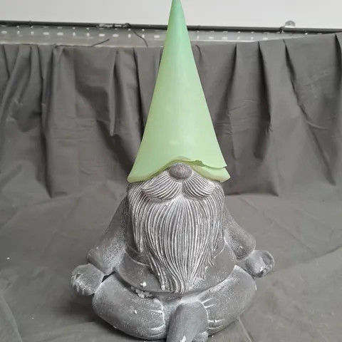 OUTLET MY GARDEN STORIES SOLAR LED YOGA GNOME
