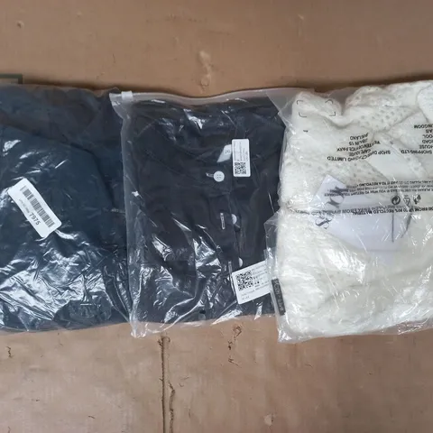 APPROXIMATELY 20 ASSORTED CLOTHING AND FASHION PRODUCTS IN VARIOUS STYLES AND SIZES - COLLECTION ONLY