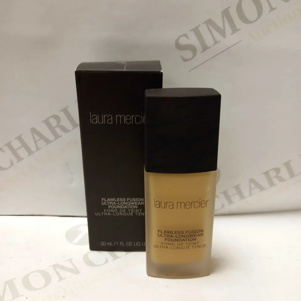 LAURA MERCIER FLAWLESS LONGWEAR FOUNDATION - 4W2 CHAI