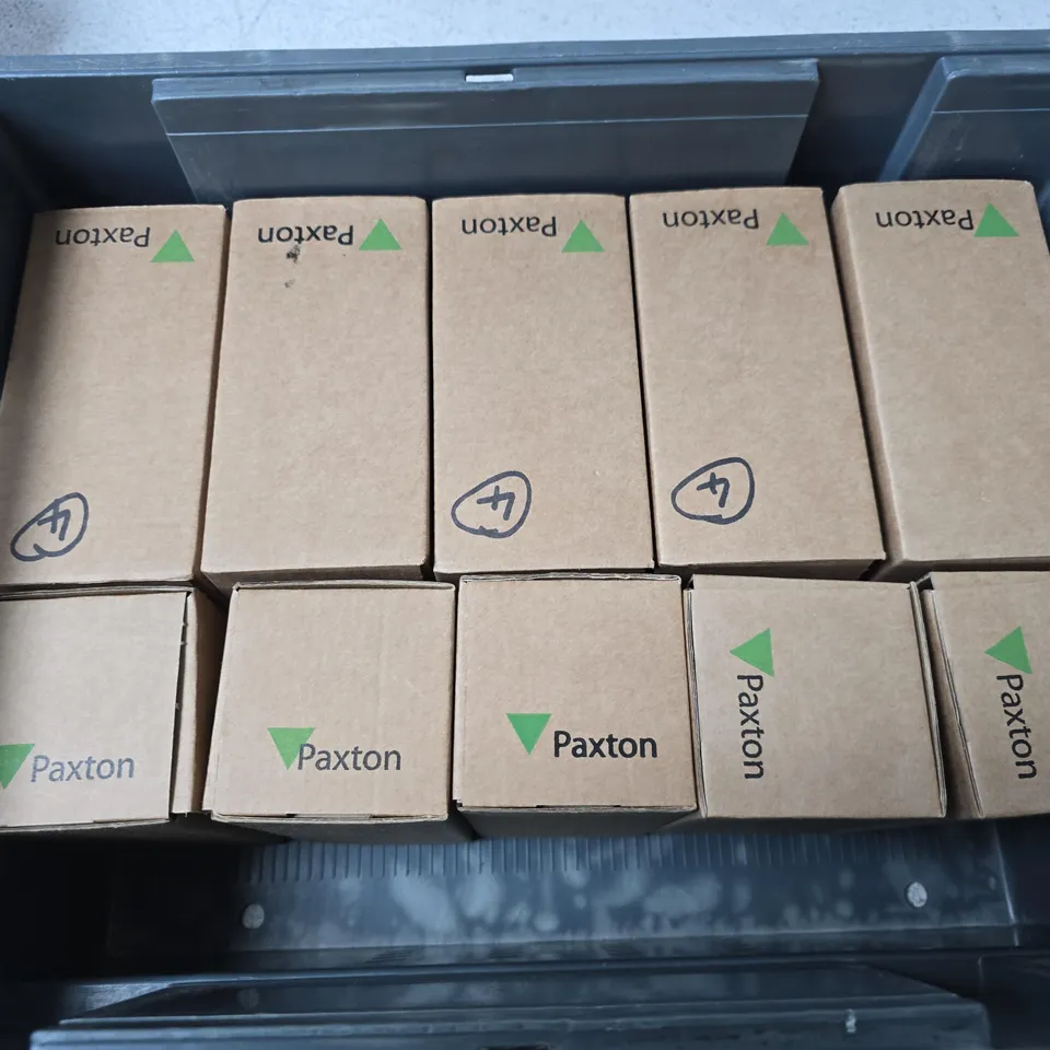 APPROXIMATELY 15 PACKS OF PAXTON FOBS