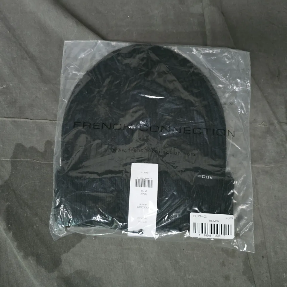FRENCH CONNECTION THZMQ BEANIE HAT IN BLACK 