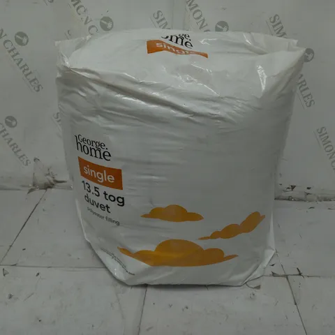 SINGLE 13.5 TOG DUVET IN WHITE