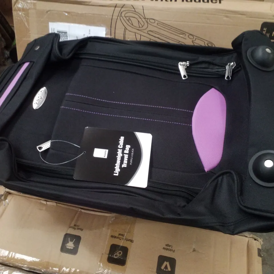 BOX CONTAINING APPROXIMATELY 8 KEPLIN LIGHTWEIGHT CABIN TRAVEL BAGS - BLACK & PURPLE 