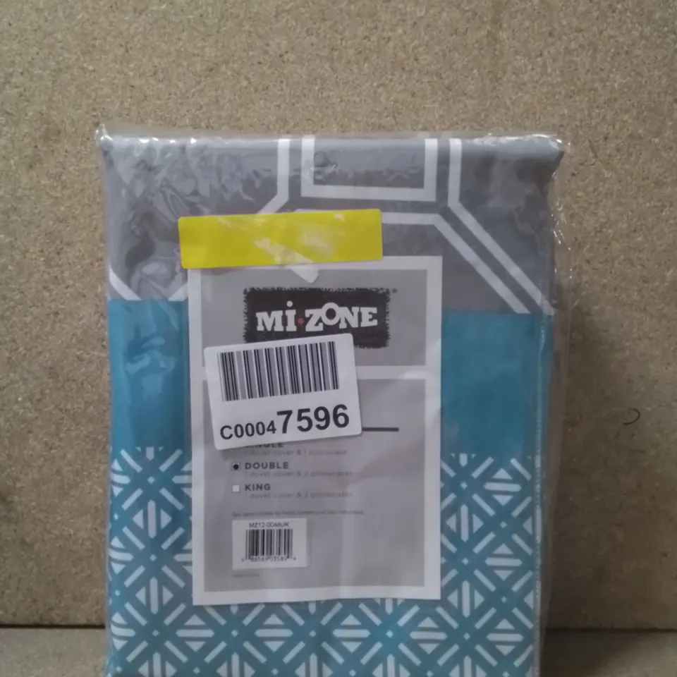 BRAND NEW MI ZONE DUVET SET WITH 2 PILLOWCASES TEAL BLUE - DOUBLE