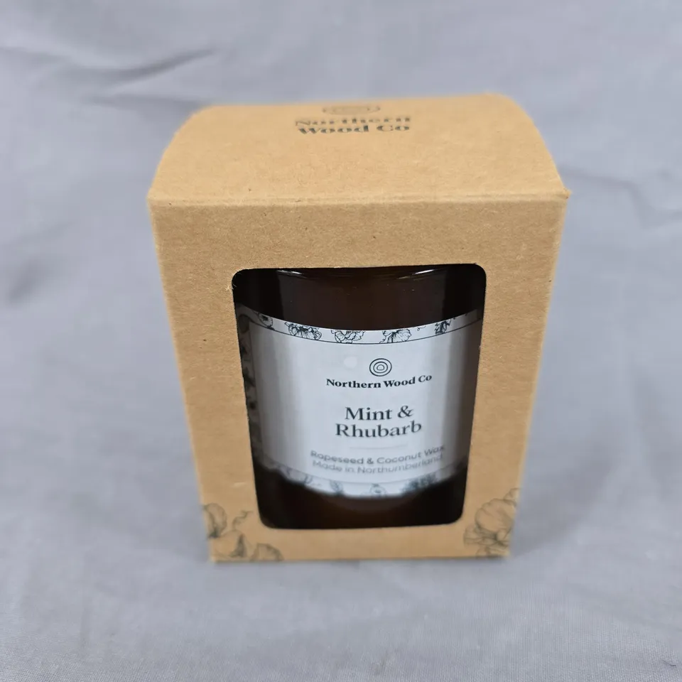 NORTHERN WOOD CO SCENTED CANDLE - MINT & RHUBARB