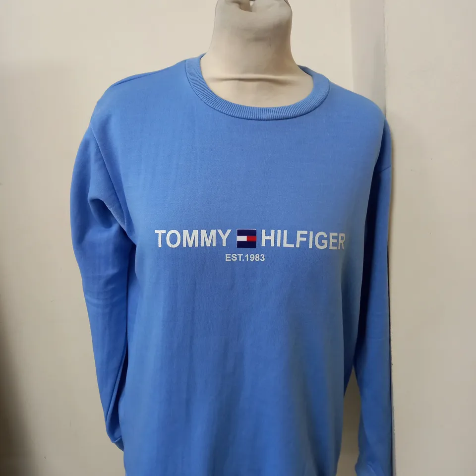 TOMMY HILFIGER SWEATSHIRT SIZE L