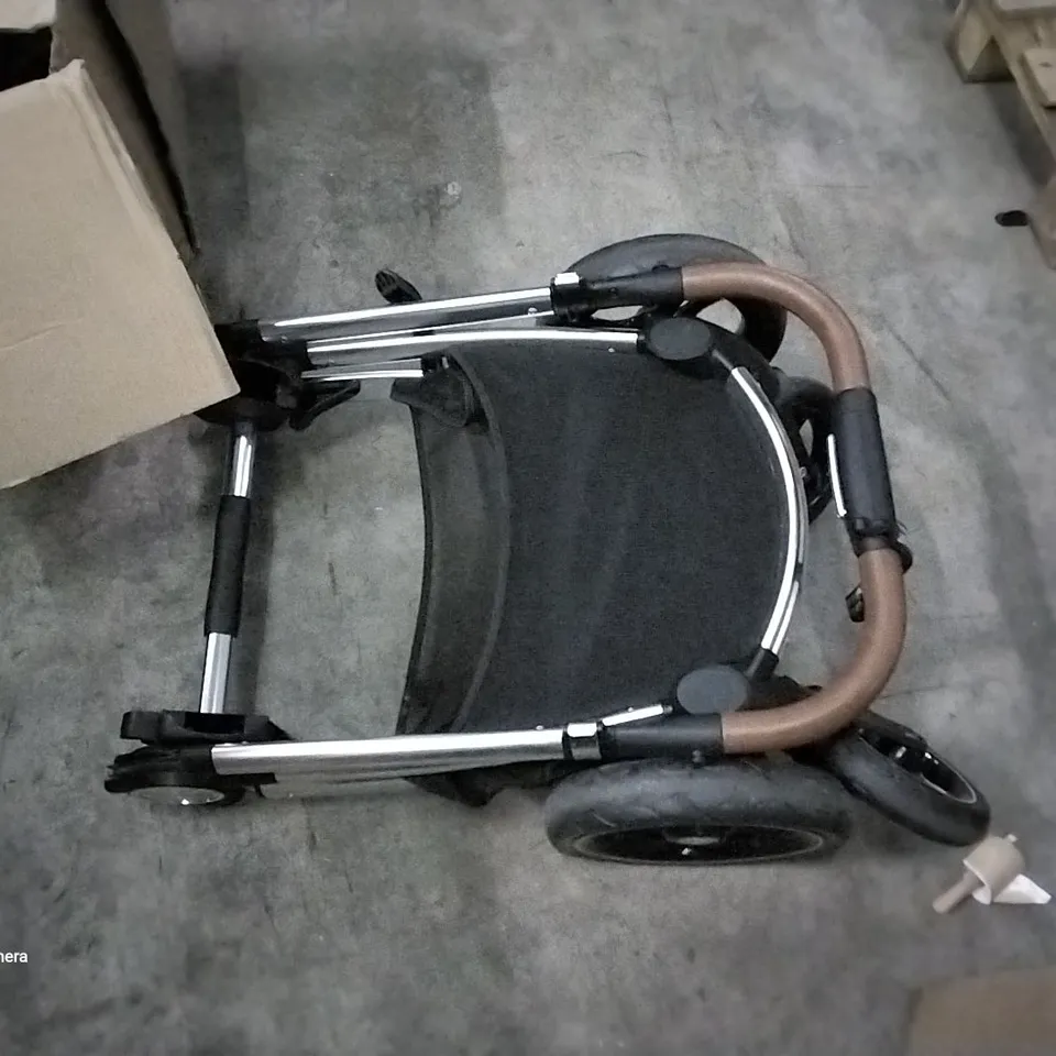 BOXED MAMAS & PAPAS OCARRO PUSH CHAIR PART