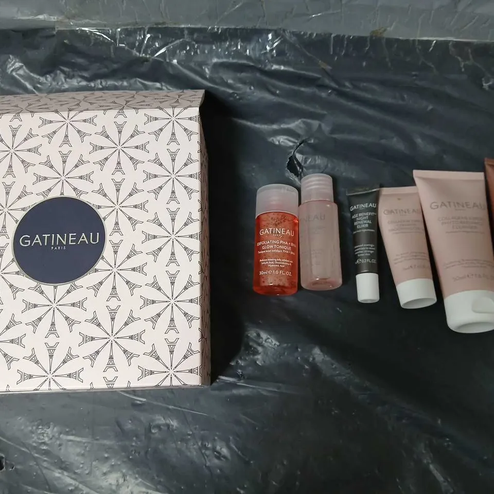 GATINEAU 6 PIECE SKINCARE TREATS COFFRET