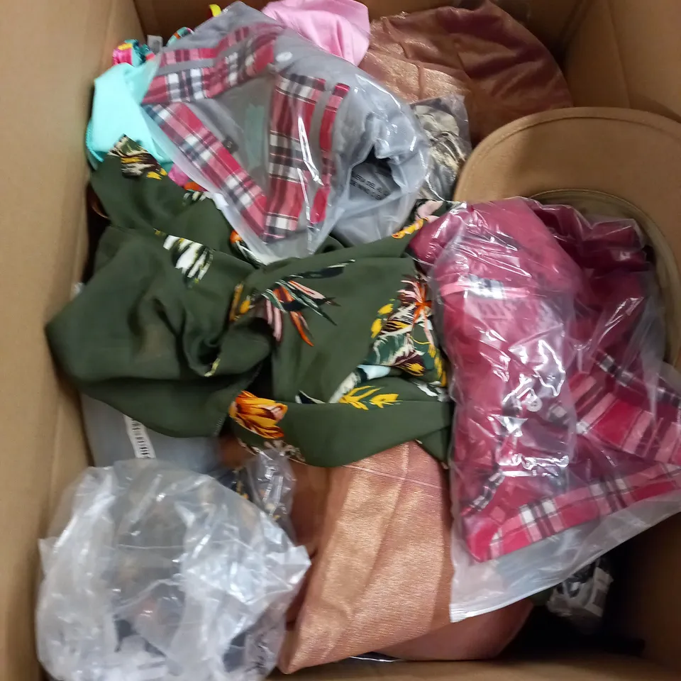  BOX OF ASSORTED CLOTHING ITEMS TOO INCLUDE DRESSES , SHIRTS AND TROUSERS IN VARIOUS SIZES AND COLOURS   