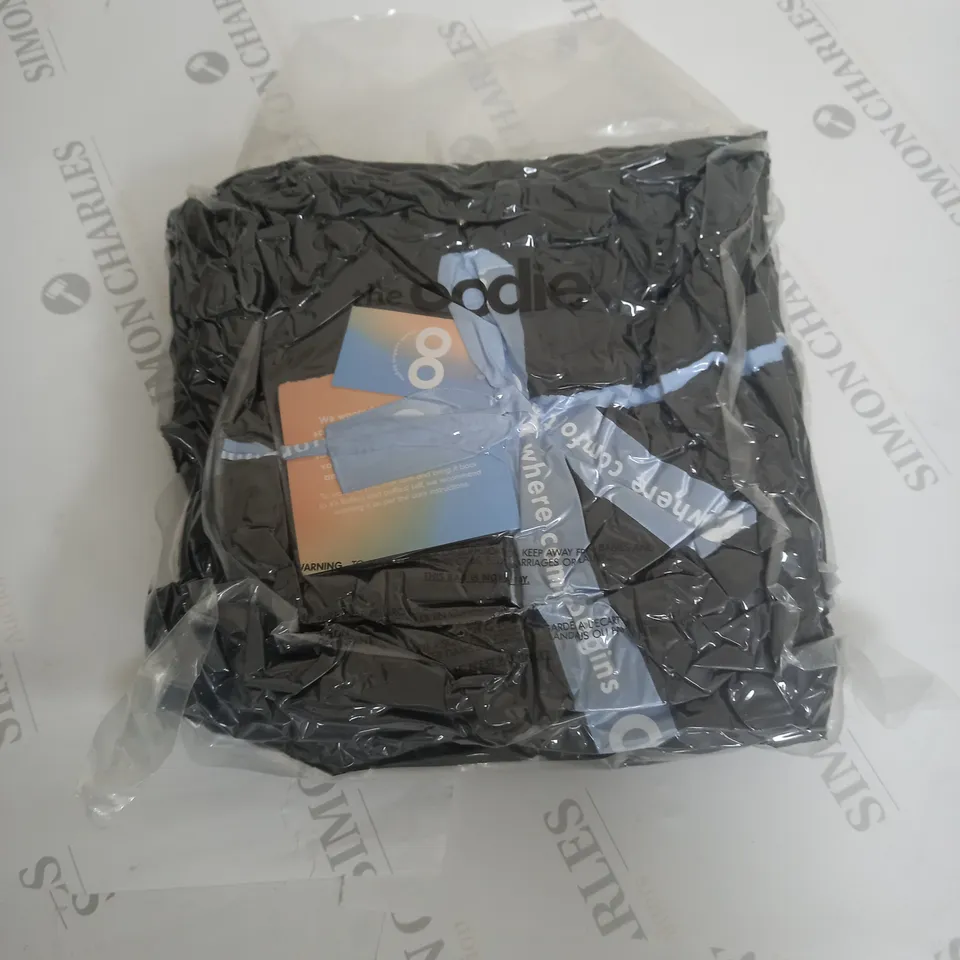 OODIE OVERSIZED WEARABLE BLANKET - SIZE NOT SPECIFIED