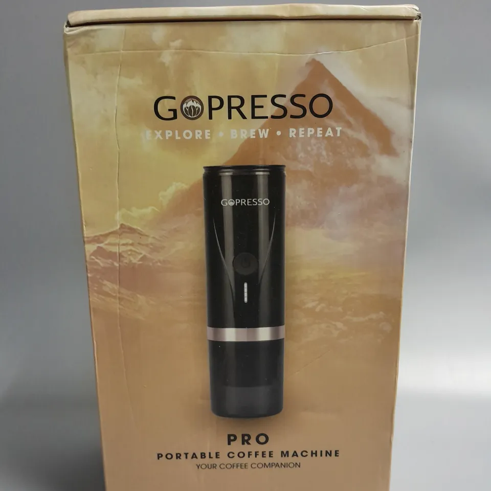 BOXED GOPRESSO PRO PORTABLE COFFEE MACHINE