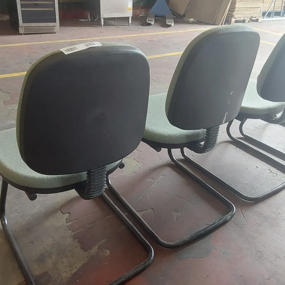 SET OF 4 OFFICE CHAIRS