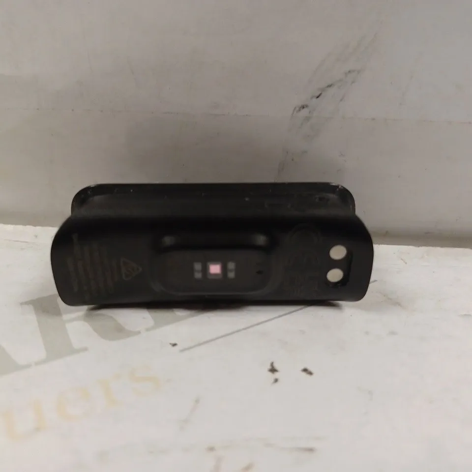 SAMSUNG GALAXY FIT 2 - MISSING STRAPS
