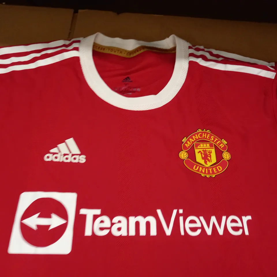 MANCHESTER UNITED F.C. LONG SLEEVE JERSEY - XL