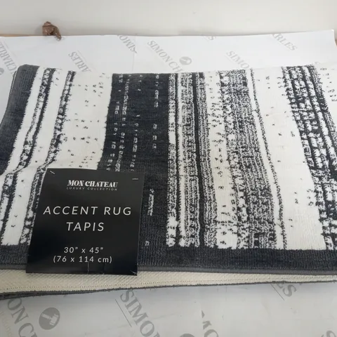 MON CHATEAU ACCENT RUG TAPIS (30" x 45)