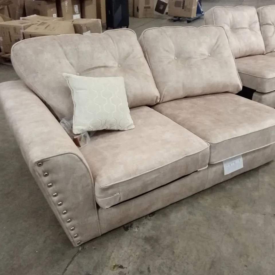 5 x ASSORTED DESIGNER SOFA PARTS 