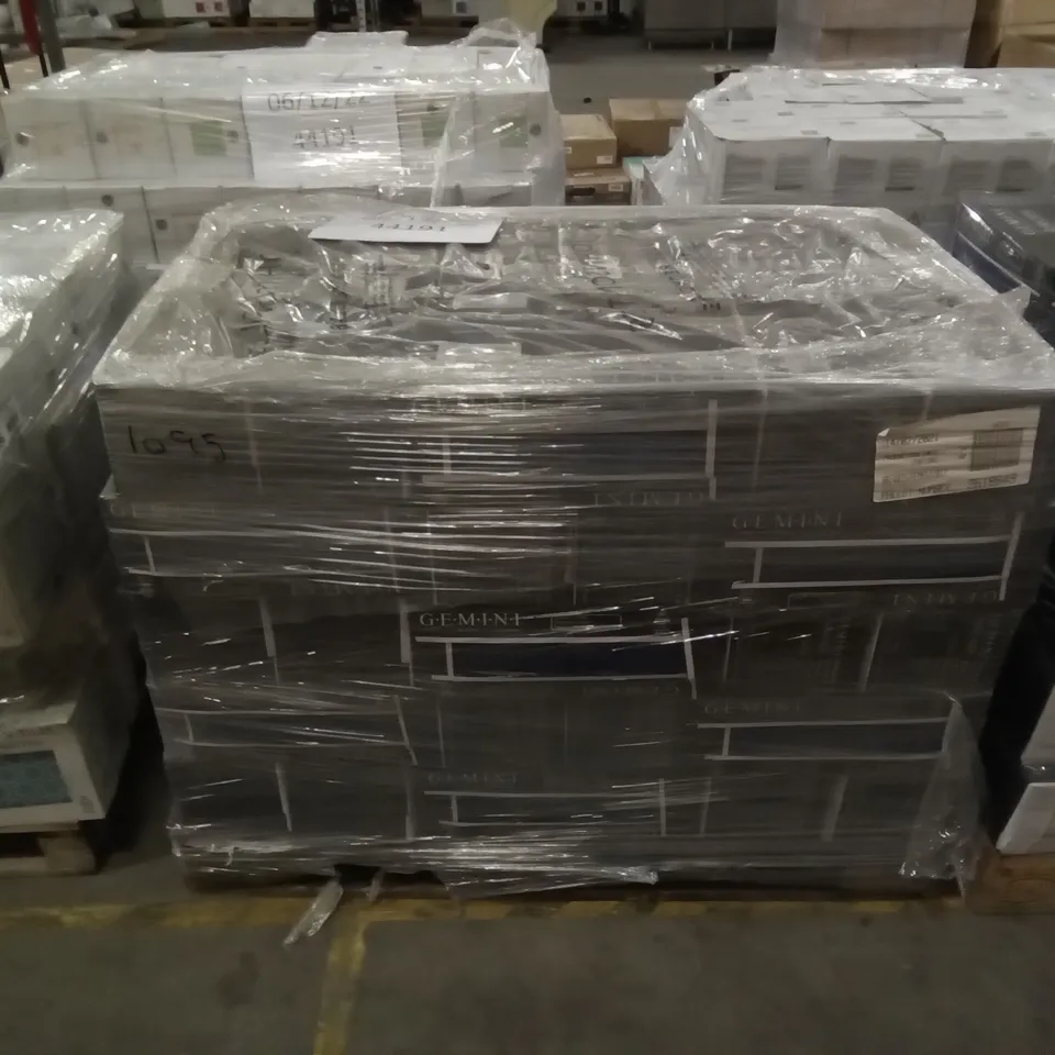 PALLET OF 60 PACKS OF 17 BRAND NEW GEM COLS ROYAL BLUE GLOSS TILES - EACH PACK COVERS APPROXIMATELY 1M² (TOTAL APPROX. 60M²)