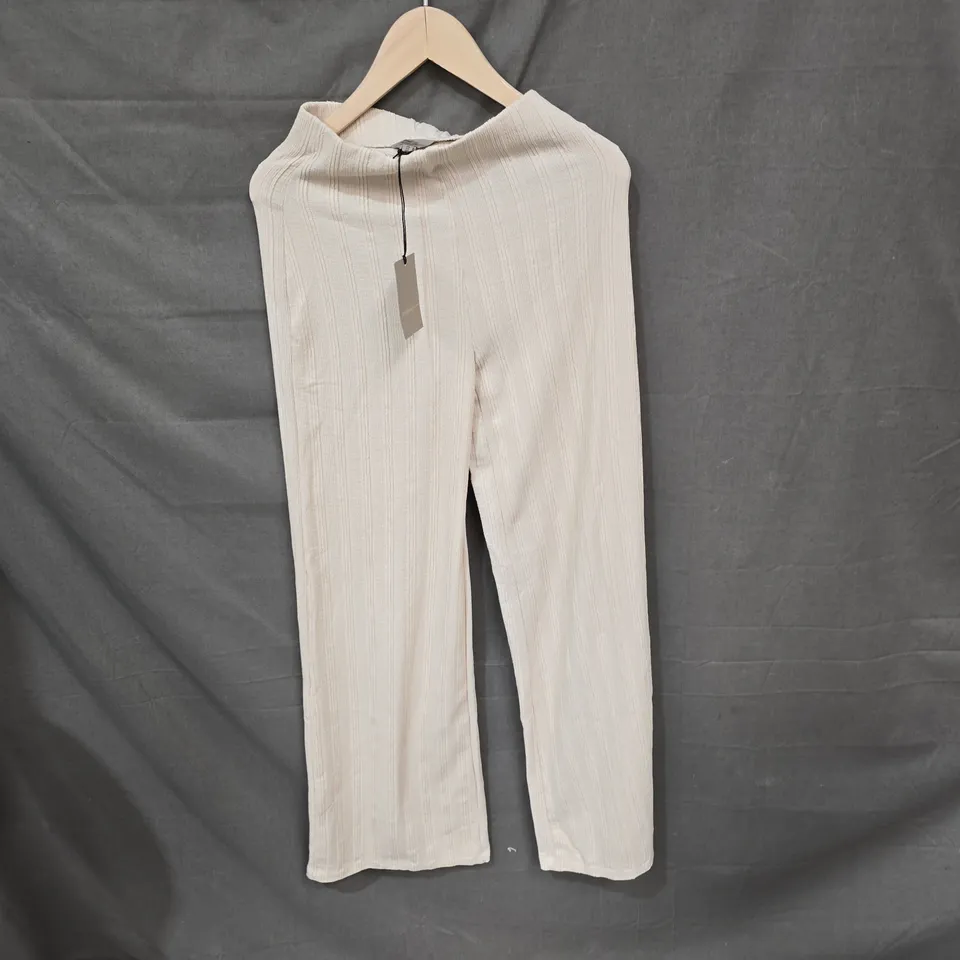 RIVER ISLAND STUDIO WOMEN'S CREAM RIBBED KNIT TROUSERS (UK XS)
