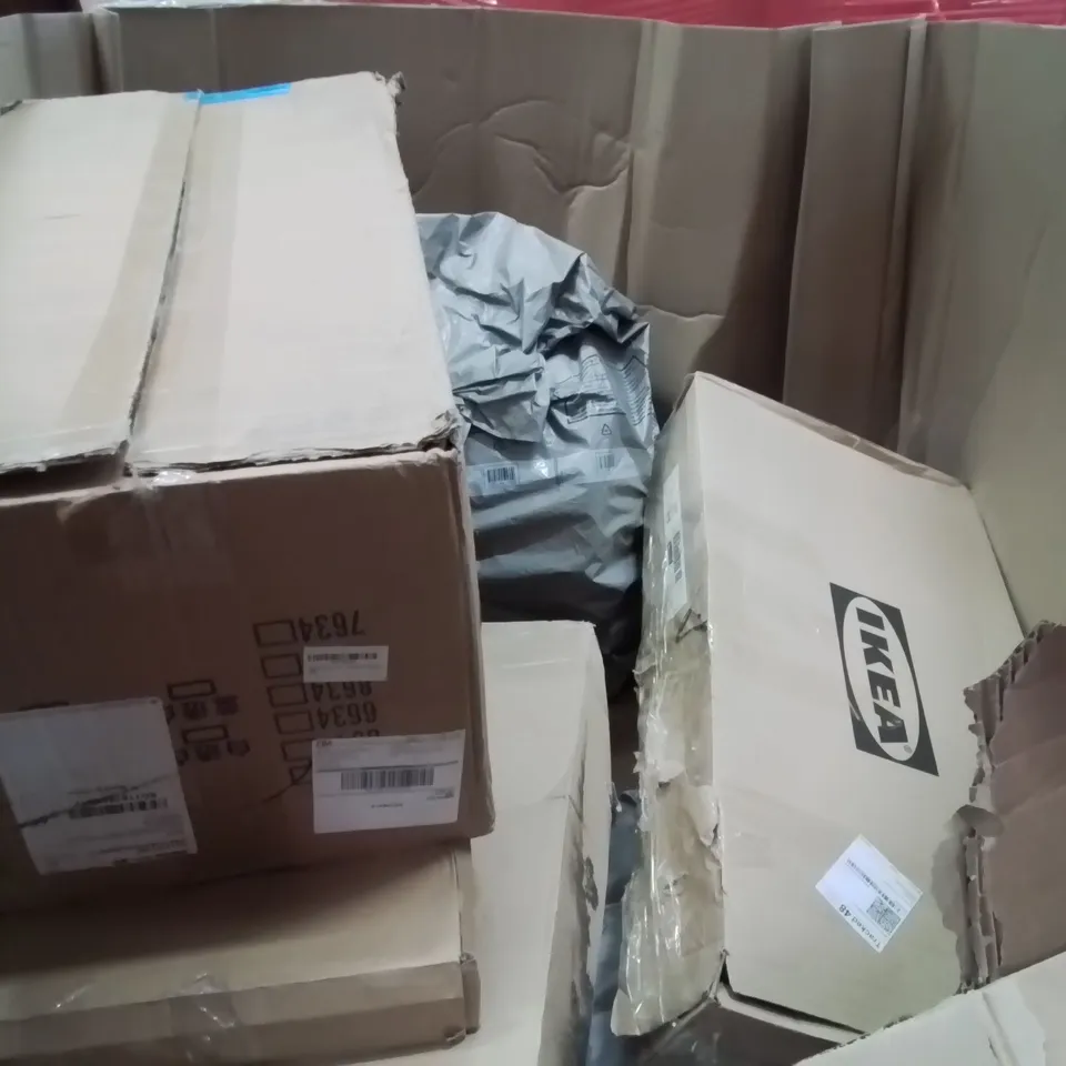 PALLET CONTAINING ASSORTED ITEMS TO INCLUDE: LED FAN LIGHT, ARTIFICIAL CHRISTMAS TREE, PLAYPEN, PAN SET, BIN ECT