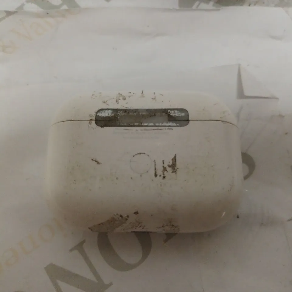 APPLE AIRPODS - WHITE A2190
