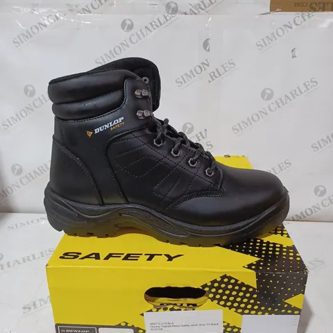 BOXED DUNLOP DAKOTA MENS SAFETY BOOTS - SIZE 10