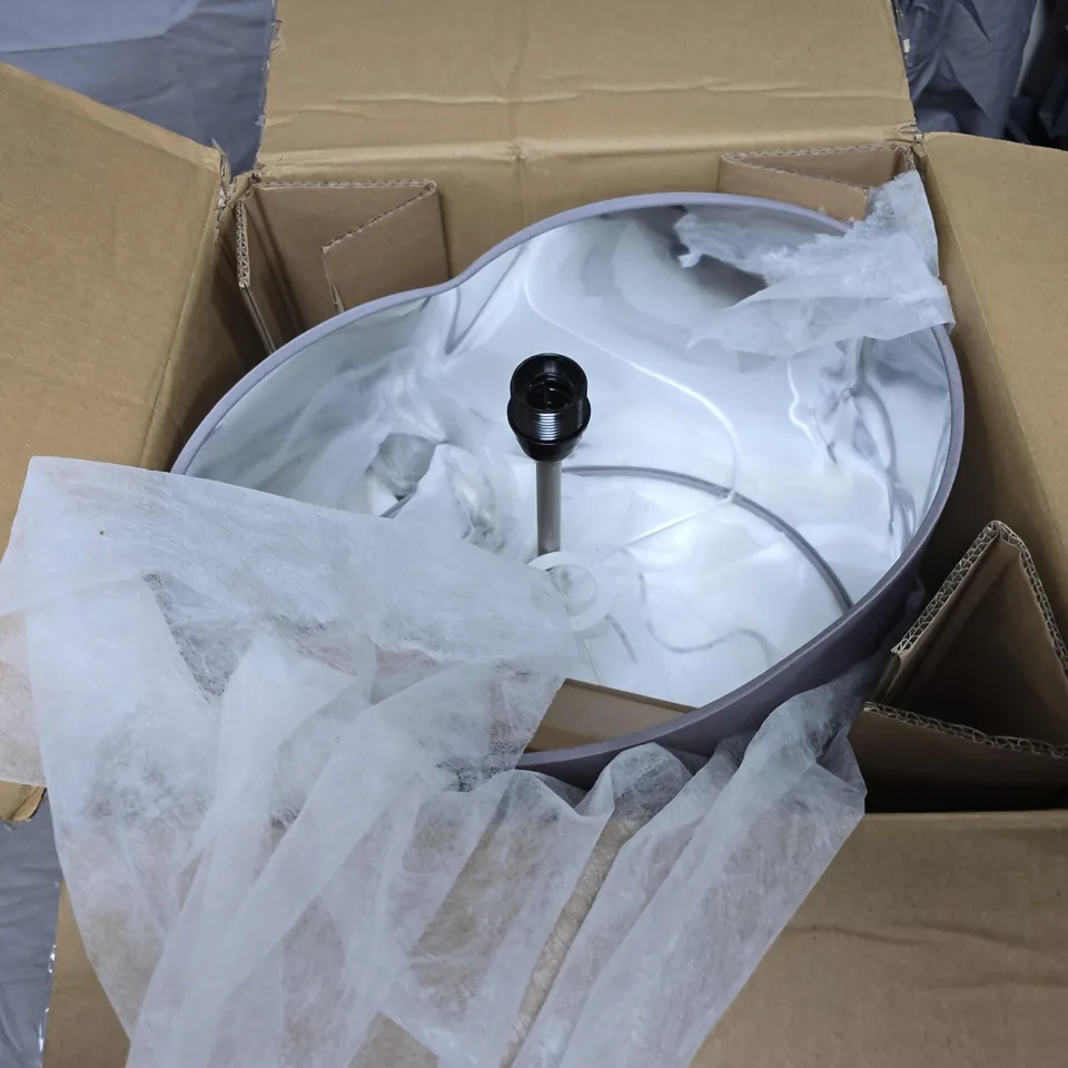 ALISON CORK ANIMAL TABLE LAMP- SILVER PHEASANT 