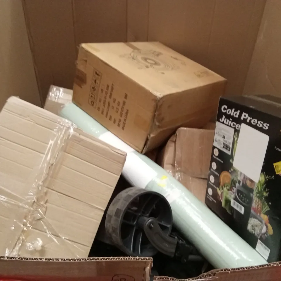 PALLET OF ASSORTED HOUSEHOLD GOODS AND PRODUCTS TO INCLUDE;PRAM,COLD PRESS JUICER,HARDER REEL HOSE