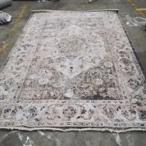 QUALITY DESIGNER AREA RUG - APPROXIMATELY 310X200