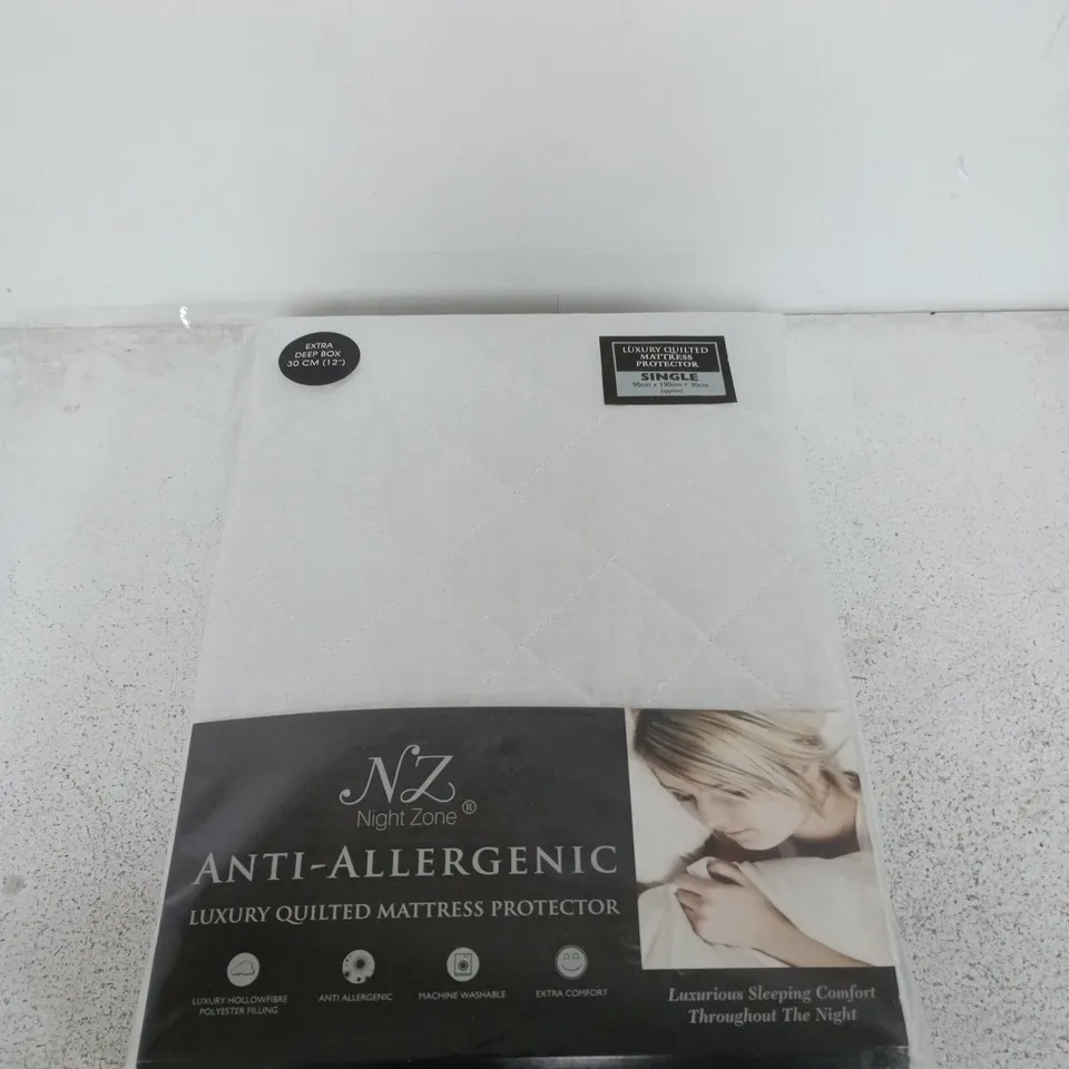 NIGHT ZONE ANTI-ALLERGENIC LUXURY QUILTED MATTRESS PROTECTOR - SINGLE