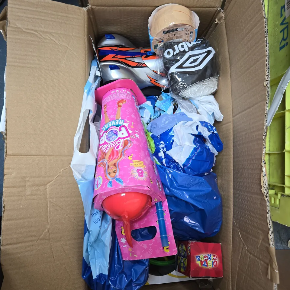 BOX OF APPROXIMATELY 10 ASSORTED ITEMS INCLUDING BARBIE POP REVEAL, MYSTERY SQUISHY DUMPLINGS AND THE AMAZING DIGITAL CIRCUS MINI FIGURES