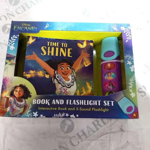 APPROXIMATELY 18 DISNEY ENCANTO BOOK AND FLASHLIGHT SET